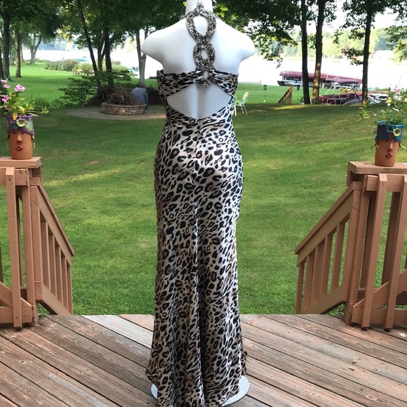 Betsy & Adam sexy animal print gown 4 - Picture 4 of 12